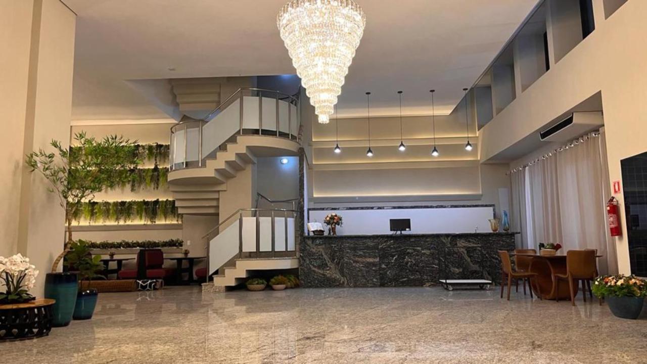 Hotel Dan Inn Uberlandia By Nacional Inn Buitenkant foto