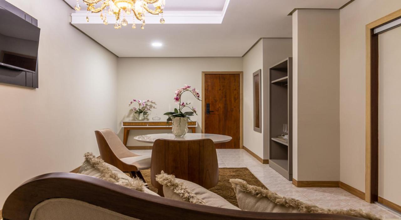 Hotel Dan Inn Uberlandia By Nacional Inn Buitenkant foto