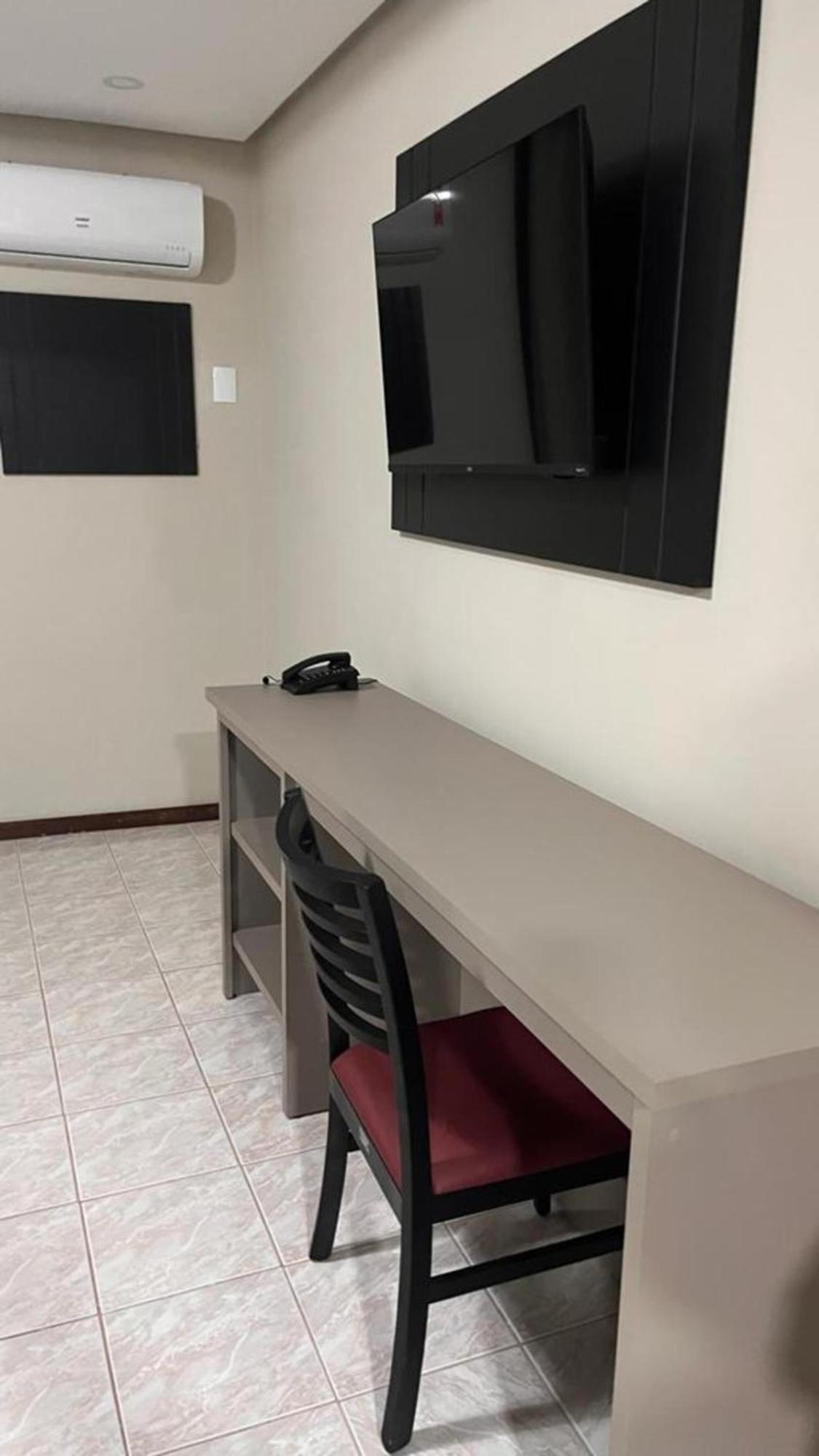 Hotel Dan Inn Uberlandia By Nacional Inn Buitenkant foto
