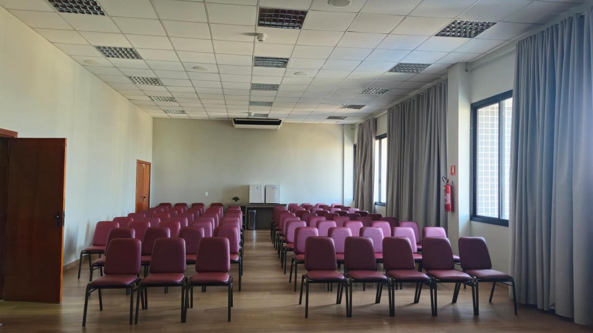 Hotel Dan Inn Uberlandia By Nacional Inn Buitenkant foto